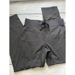 NWT Marika lightweight Capri pants